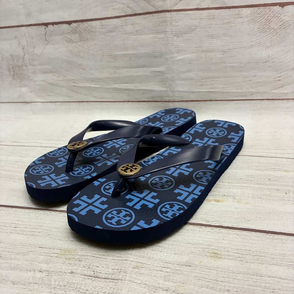 Tory Burch Flip Flops Womens 8 Navy Gold Logo Medallion Thong Sandals NWOT